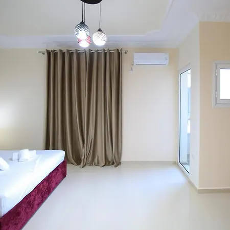 Oasis * Vlorë