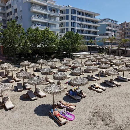 Oasis * Vlorë