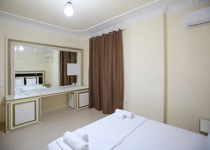 Daire Oasis Apart-Hotel Residence Vlore