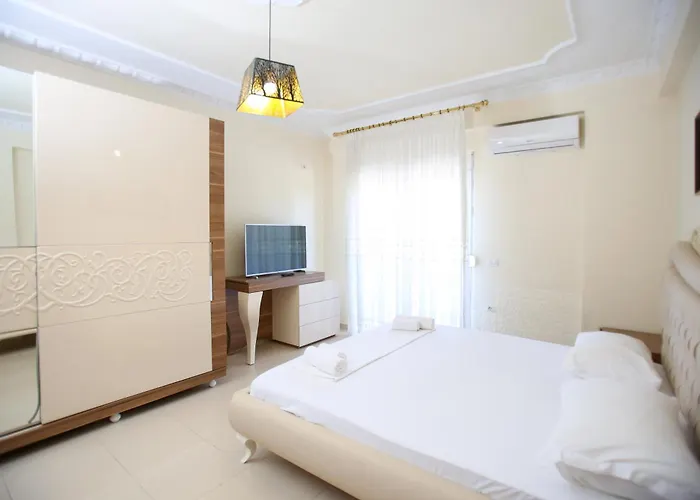 Daire Oasis Apart-Hotel Residence Vlore